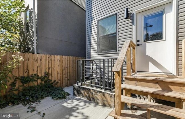 Photo - 1123 S 20th St