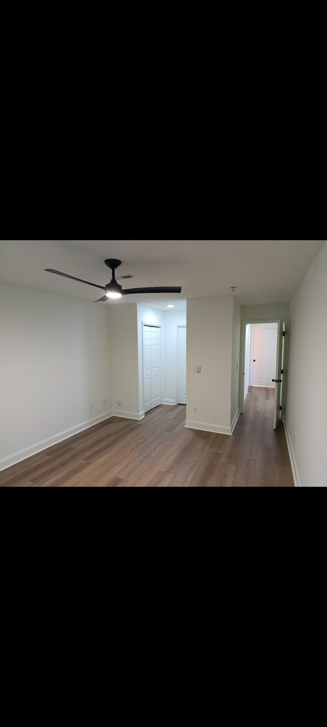 Photo - 4940 Windsor Green Way Unit 4940 Windsor Green 101