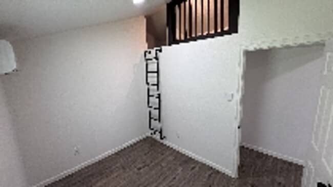 Photo - 110 Rabe Rd