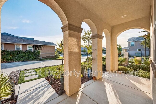 Photo - 39012 Crown Ranch Rd