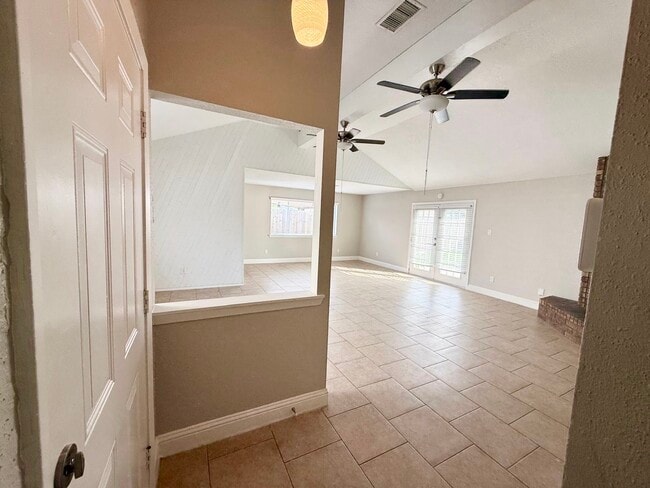 Photo - 16730 Frigate Dr