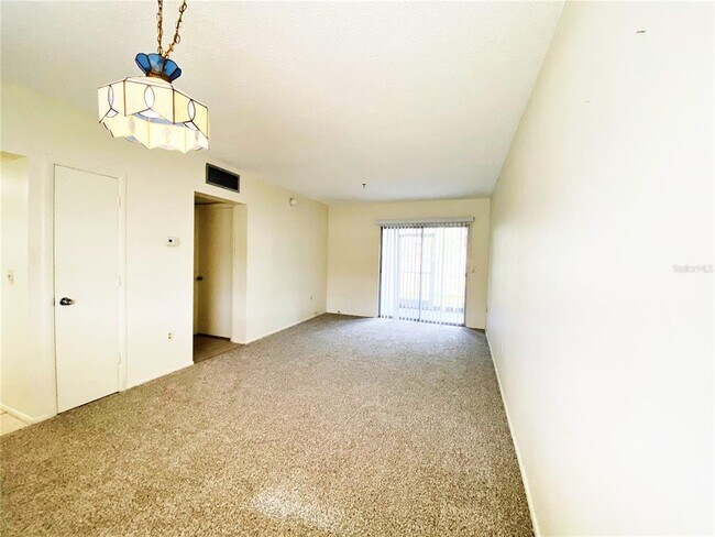 Photo - 2003 Greenbriar Blvd Unidad 4