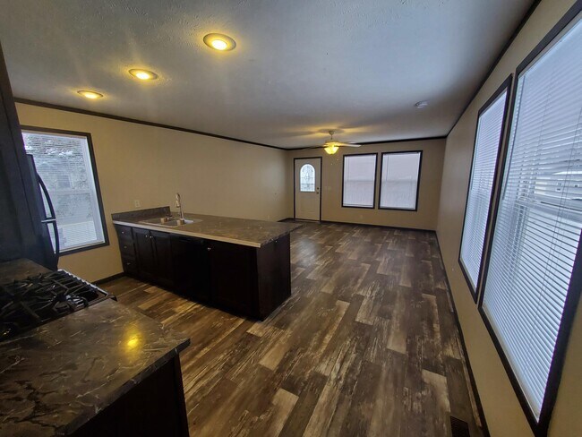 Photo - 4 Canary Hill Dr