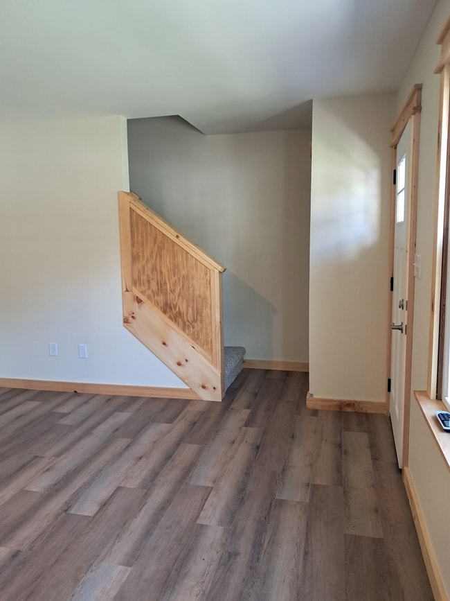 Photo - 315 #5 Sulphur Springs Rd