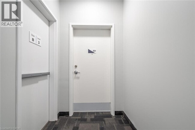 Photo - 259 King St E Unité 304