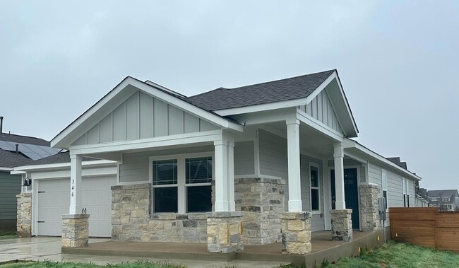 Building Photo - 346 Carmello Rental