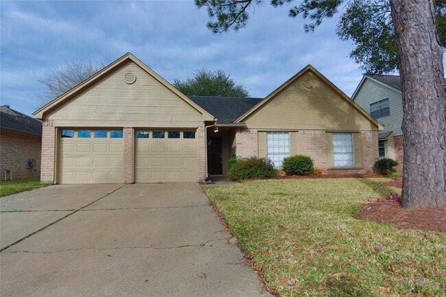 Building Photo - 7007 Glen Rosa Dr