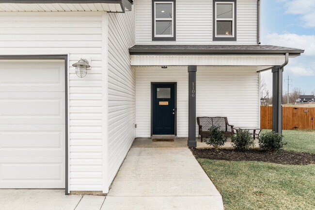 Photo - 1106 Eagle's View Dr