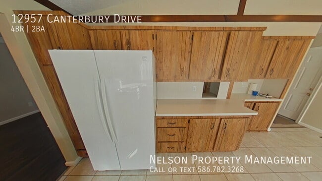 Photo - 12957 Canterbury Dr