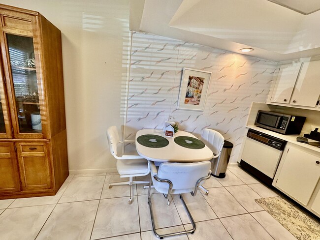 Photo - 1805 Eleuthera Point Unit D1