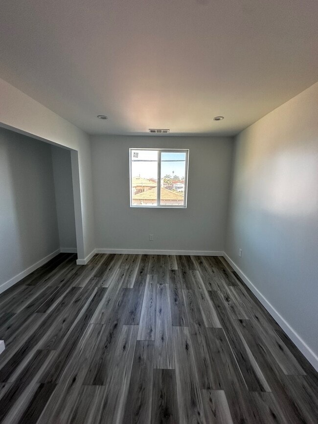 Photo - 10626 S Gramercy Pl