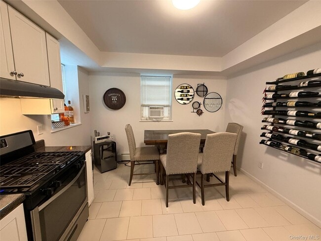 Building Photo - 5-25 Beach 138th St Unit A2