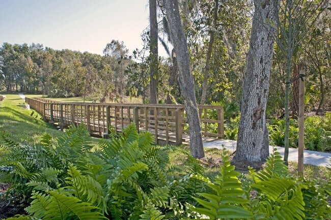 Photo - Cristina Woods Apartments