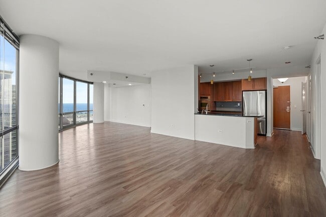 Photo - 1245 S Michigan Ave