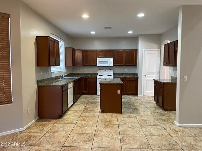 Photo - 2210 S 108th Ave