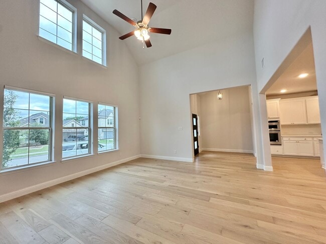 Photo - Luxury 4-Bedroom Home on Lake Lewisville – Resort Style Community Living