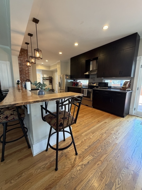 Photo - 845 Illinois St