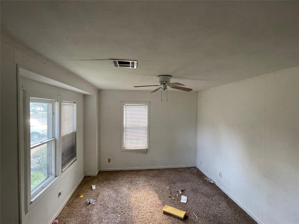 Photo - 204 W Kittyhawk Dr