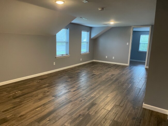 Photo - 116 E Main St Unidad 2B