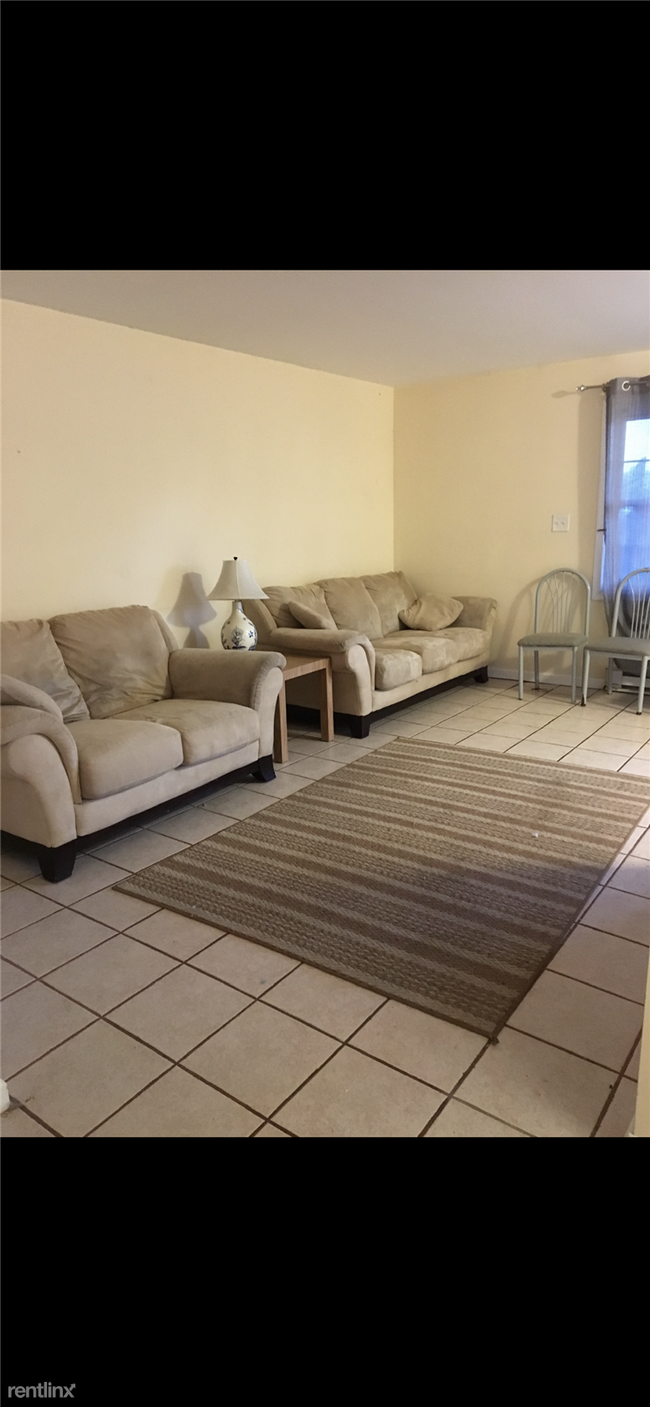 Photo - 2 br, 1 bath 4plex - 322 Bayshore Drive 1E