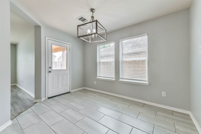 Photo - 1217 Quarterhorse Dr