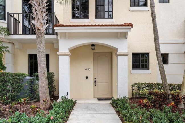 Photo - 4886 NW 16th Ave