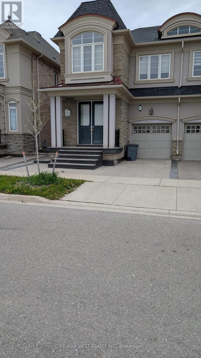 Photo - 3063 Isaac Ave