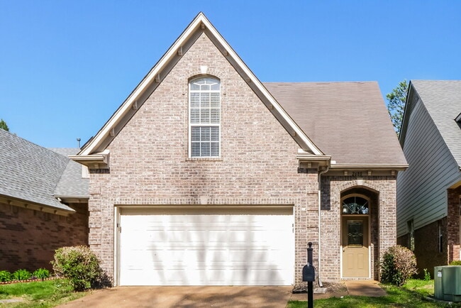 Building Photo - 2680 Bending Elm Dr