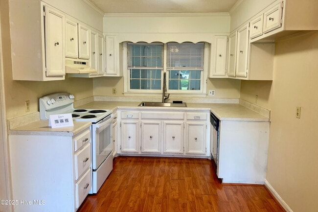 Photo - 4602 Norwich Rd