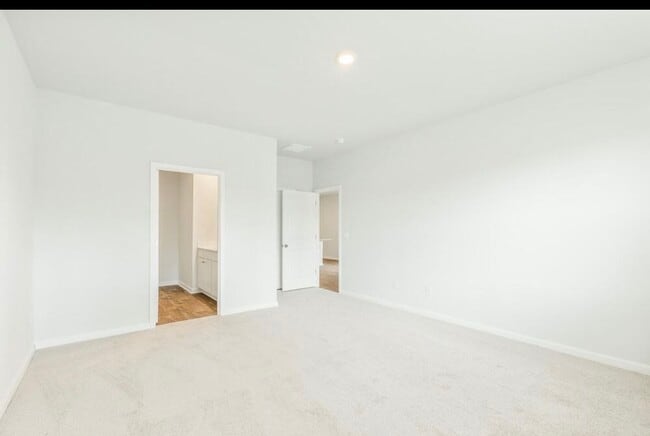 Photo - 620 Ladywood Dr