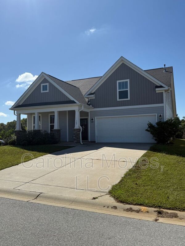 Photo - 129 Foxbank Cir