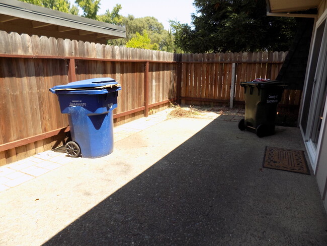 Patio - 4957 Vir Mar St Townhome