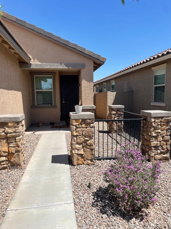 Photo - 40110 W Wade Dr House