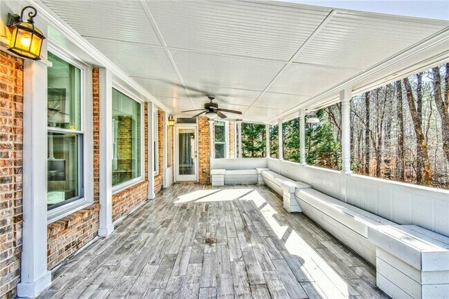 Photo - 2674 Nutwood Trce