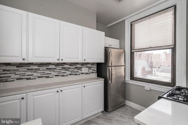 Photo - 2031 Locust St Unidad 602