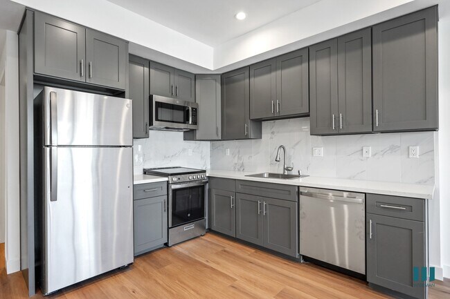 Photo - Palms Blue by Wiseman