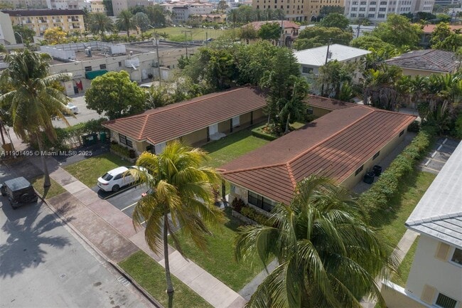 Photo - 214 Salamanca Ave Unidad 8