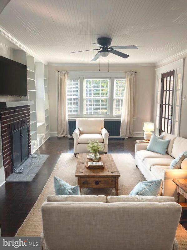 Photo - 57 Ridgeway Ave