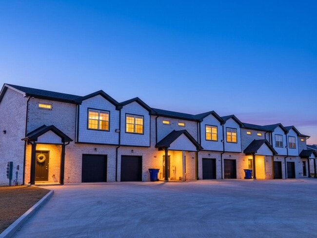 Photo - 1174 Meadowhill Ln