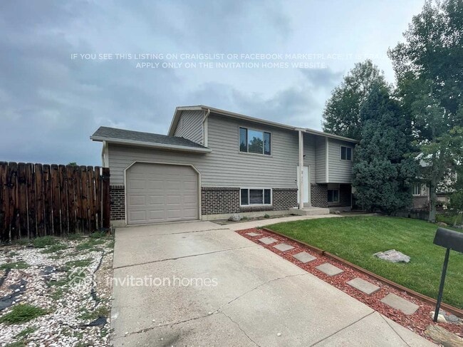 Building Photo - 9581 W Lake Ave Rental