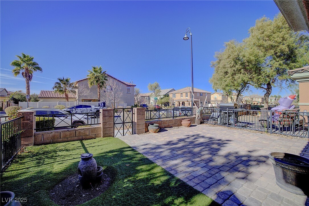 Photo - 2120 Waterlily View St