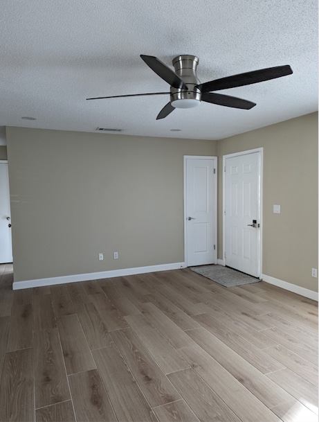 Photo - 1357 Dexter Dr E