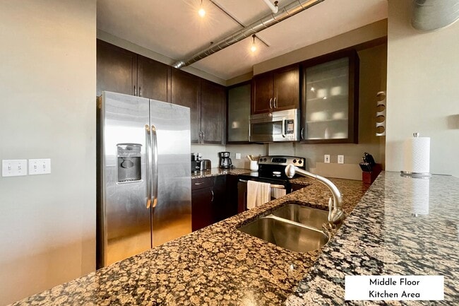 Photo - 600 Broadway Ave NW Unidad 612