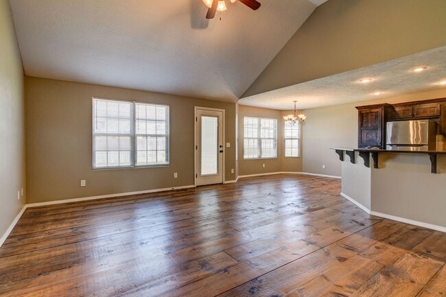 Photo - Beautiful 3-bedroom, 2-bath home in Republic with a 2-car garage.