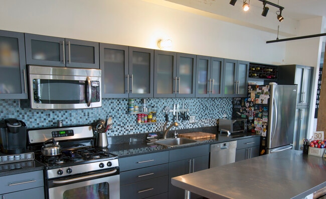 Photo - 1220 Buttonwood St Unidad Apt 404