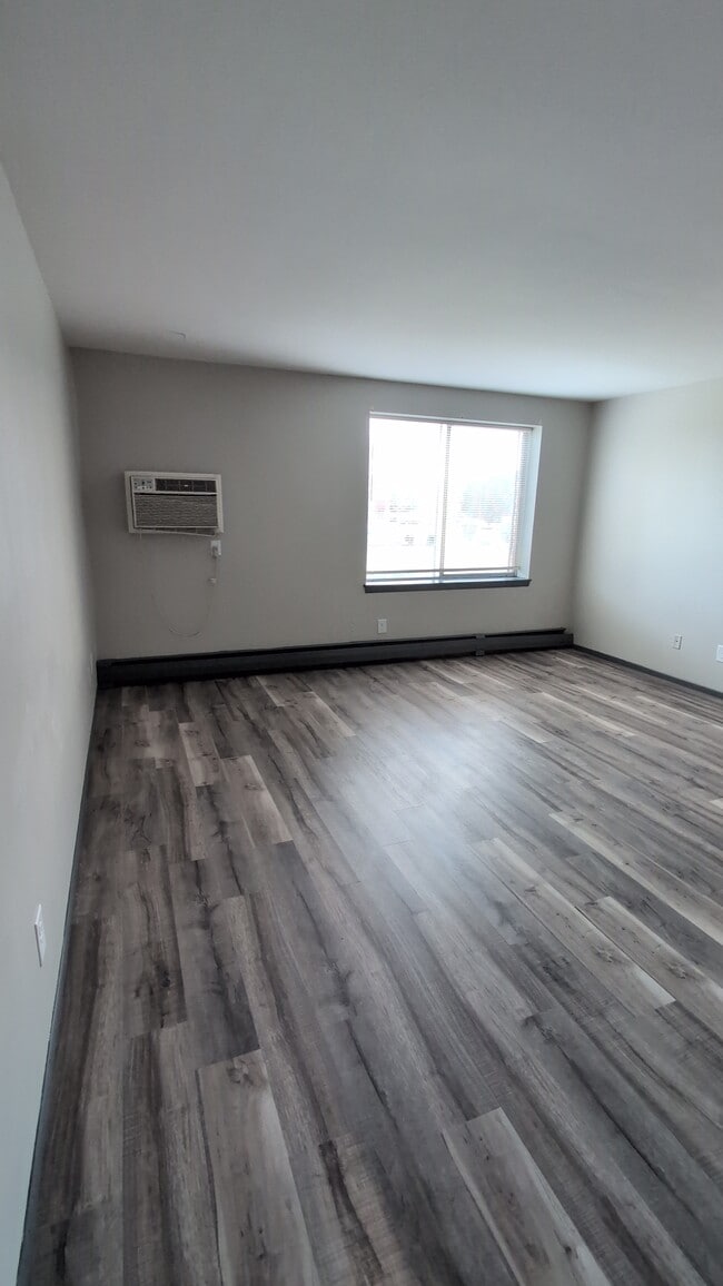Southport Apartments