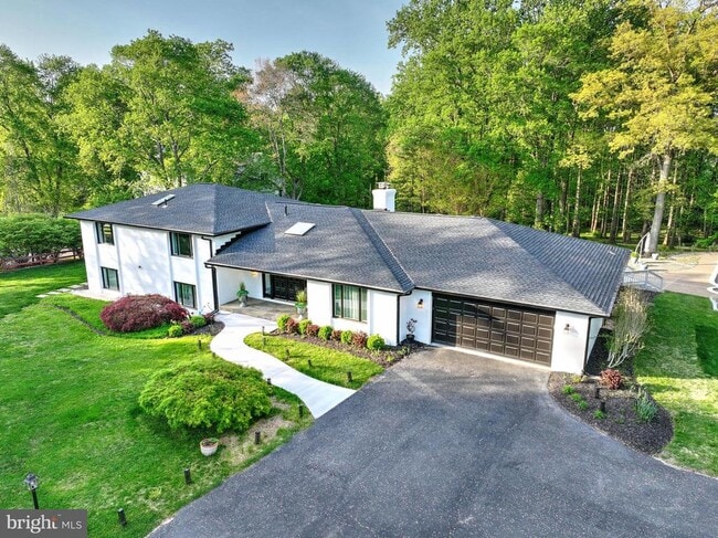 Photo - 317 Springvale Rd House