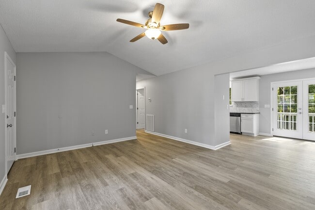 Photo - 814 N Gay St