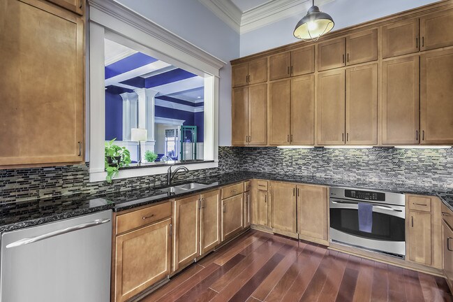 Photo - Weirbridge Village