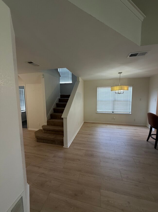 1316 Opal Rd